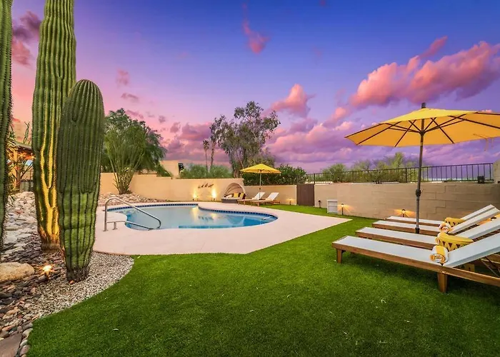 Tucasa - Private Backyard - Theater Holiday home Tucson